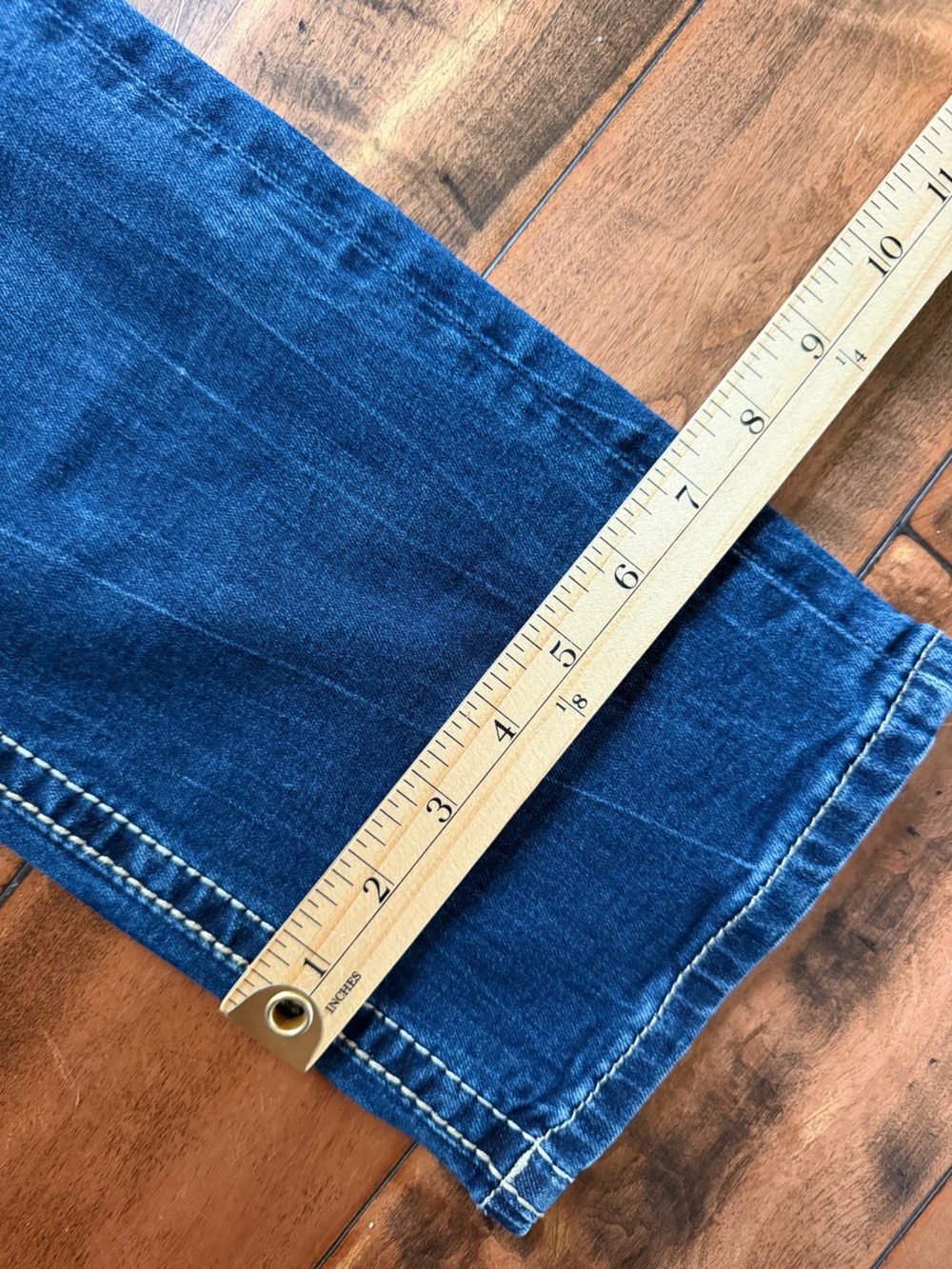 Miss Me Embellished Feather Pocket Cropped Bootcut Jeans 31 - Picture 12 of 12